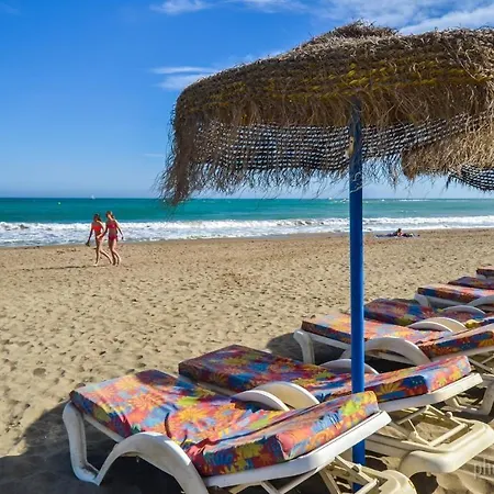 1.012 Aguila. Cercano A La Playa Y Al Centro De Benalmadena. Excelente Ubicacion. *